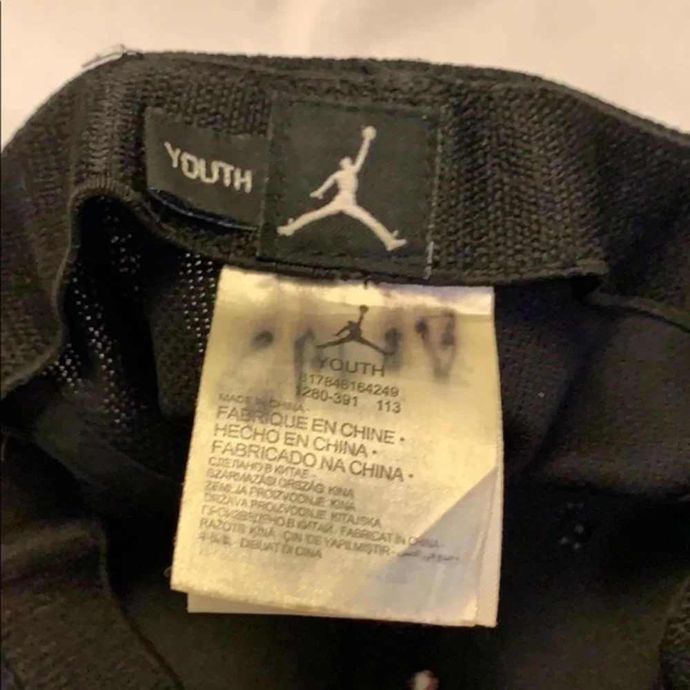 Cap Pre Owned Youth Jordan?